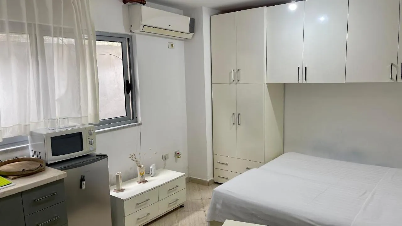 Brilant Studio Apartment City Center Tirana Albania