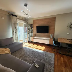 Kalpazo Skanderbeg Square Apartamento